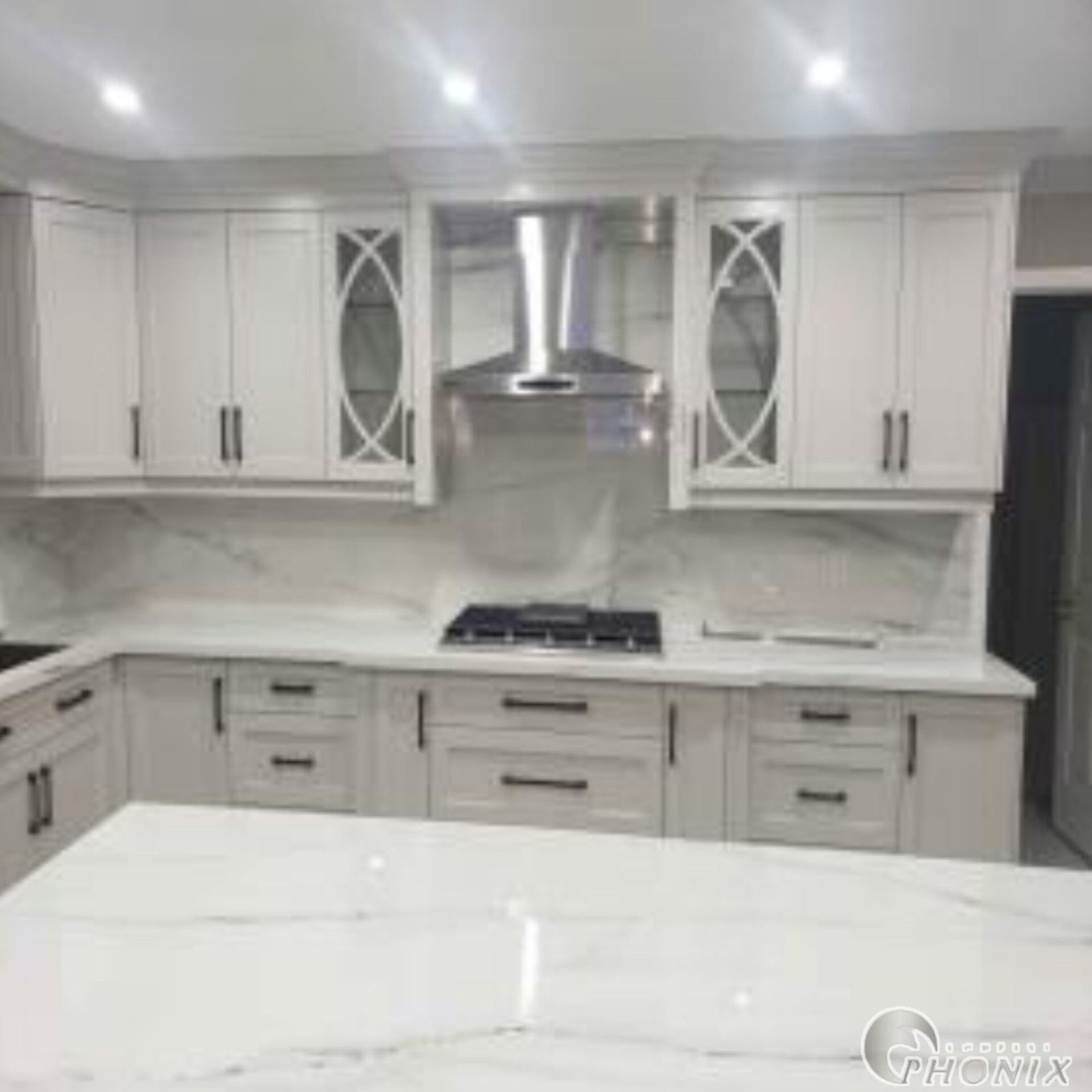 برای مشاوره خرید صفحه کابینت تماس بگیرید. 09125685093