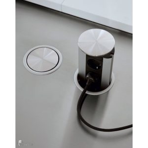 برای مشاوره خرید پریز توکار تماس بگیرد. 09125685093