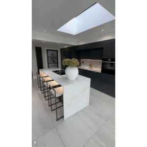 برای مشاوره خرید صفحه کابینت تماس بگیرید. 09125685093