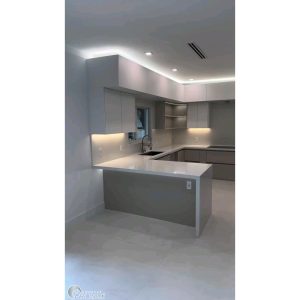 برای مشاوره خرید صفحه کابینت تماس بگیرید. 09125685093