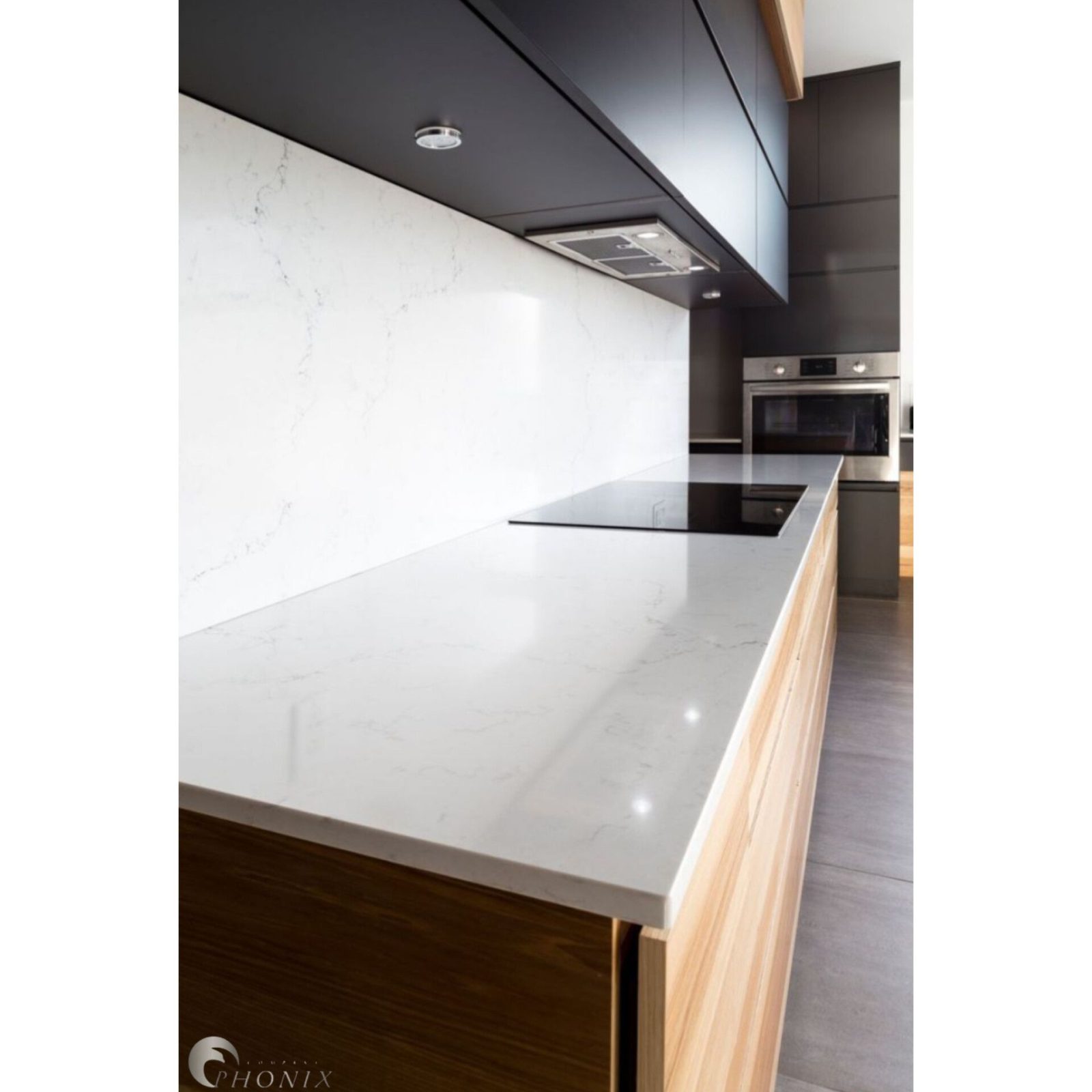 برای مشاوره خرید صفحه کابینت تماس بگیرید. 09125685093